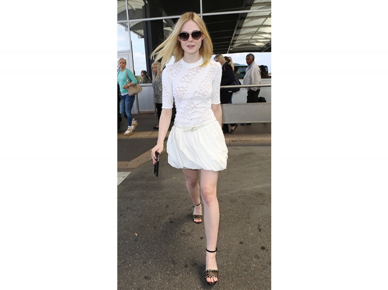 elle-fanning-cannes-olycom