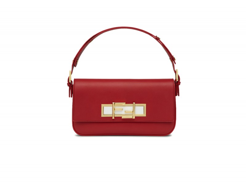 fendi-baguette-rossa-e-bianca