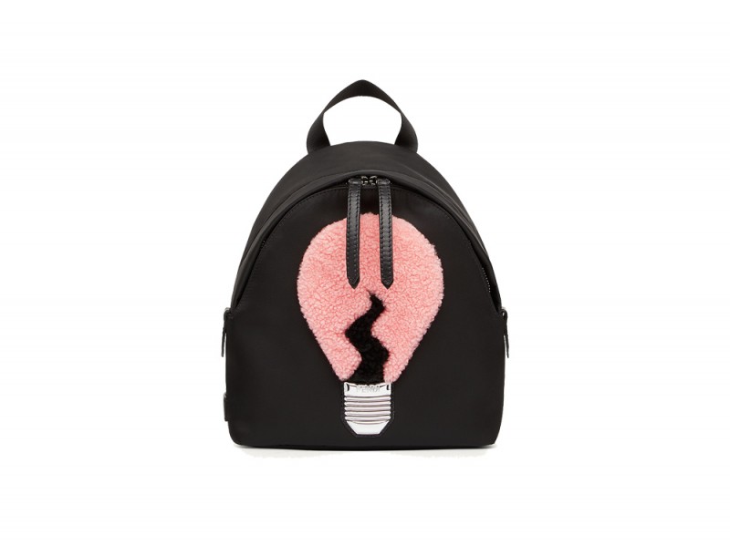fendi-mini-zaino-in-nylon-e-montone