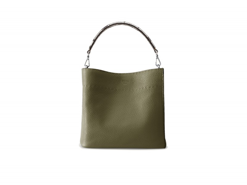 fendi-selleria-secchiello-con-manico-in-pitone