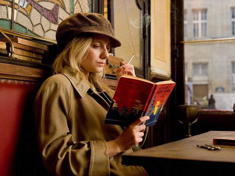 inglourious-basterds-reading-book-libro-leggere-melanie-laurent