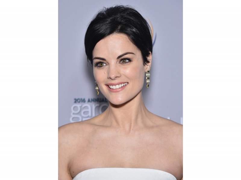 jaimie-alexander-beauty-look-1