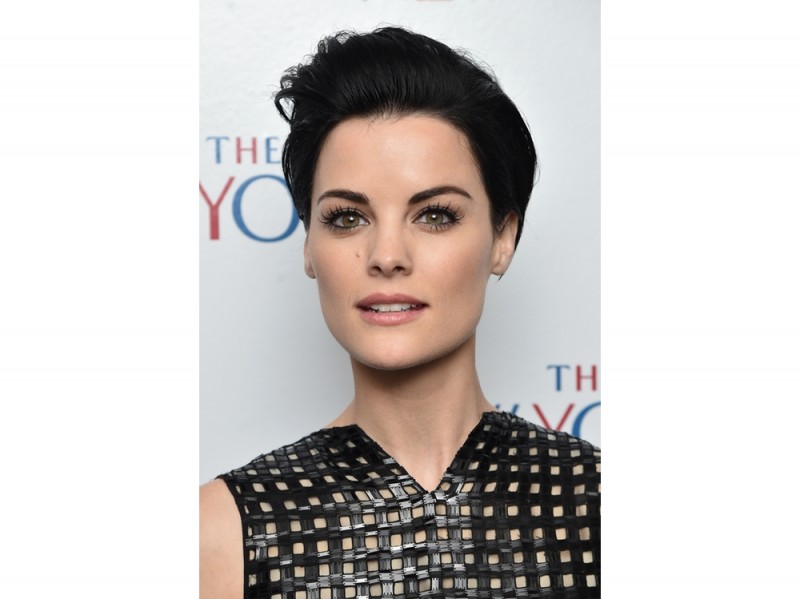 jaimie-alexander-beauty-look-2