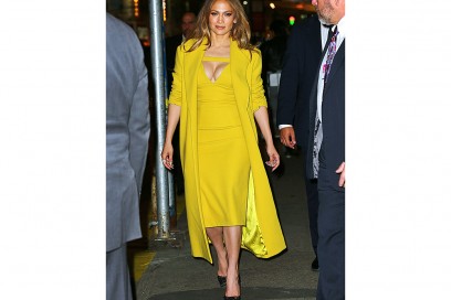 jennifer-lopez-in-giallo-olycom