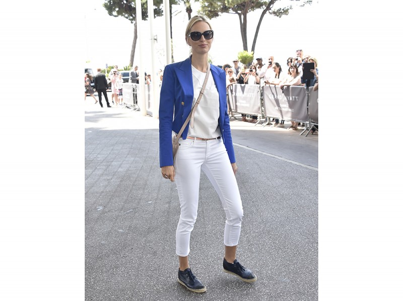 karolina-kurkova-a-cannes-olycom