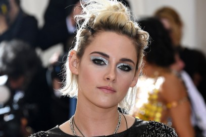 met-gala-2016-beauty-look-kristen-stewart