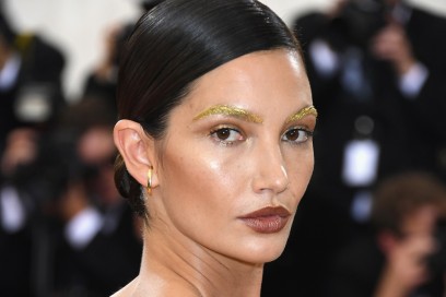 met-gala-2016-beauty-look-lily-aldridge