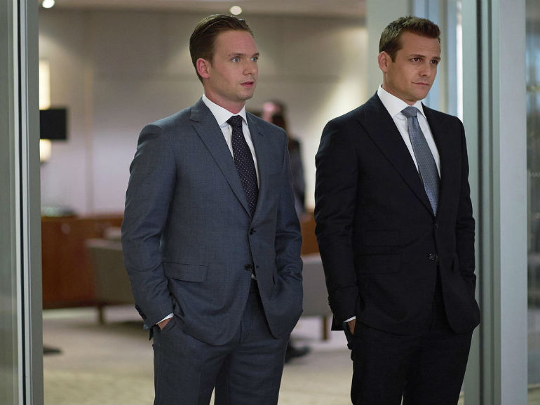 netflix-suits