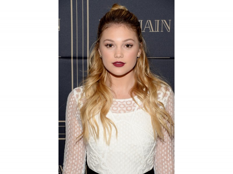 olivia-holt-make-up-03