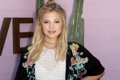 olivia-holt-make-up-10