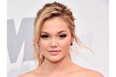 olivia-holt-make-up-11