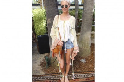 poppy-delevingne-poncho-shorts