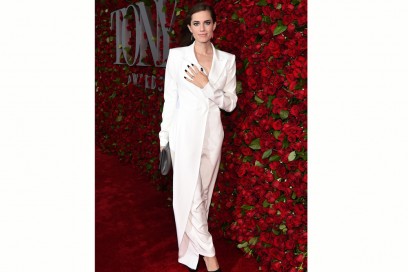 _Allison-Williams-tony-awards-16