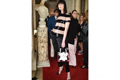 ERIN-O’CONNOR-dior-londra-olycom