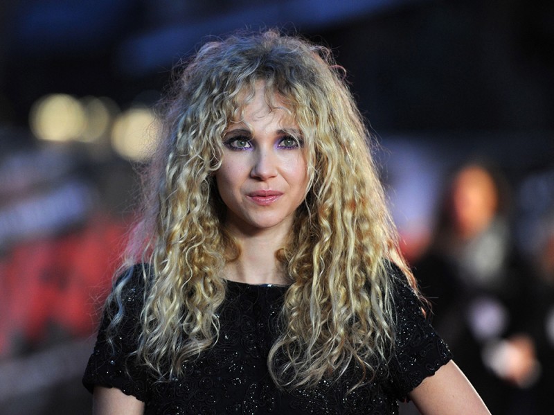 Juno_Temple_Beauty_Look_2