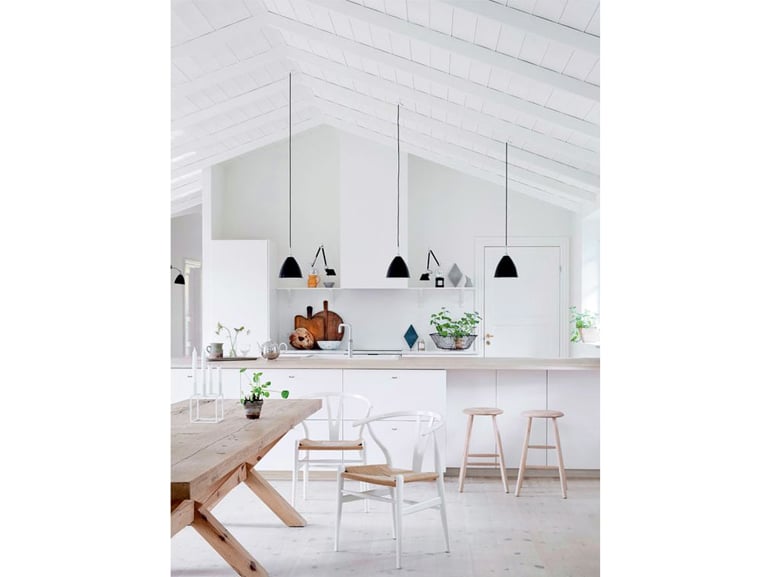 Luce sul piano d’appoggio