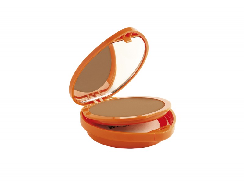 Sun Care_PerfectTAN fondotinta in crema_Aperto_2