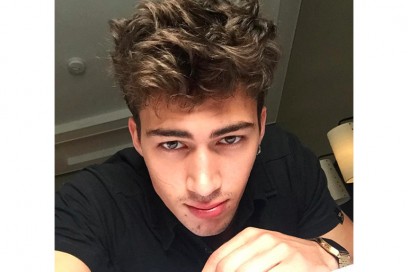 alessio pozzi selfie letto