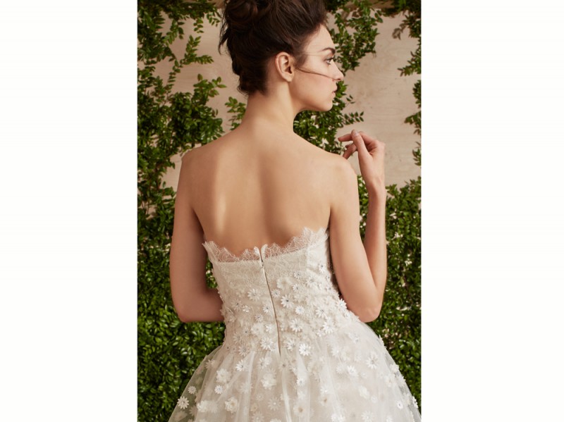 carolina-herrera-sposa-pe-2017-AMELIE-1