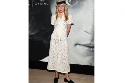 chloe-sevigny-completo-bianco-chanel