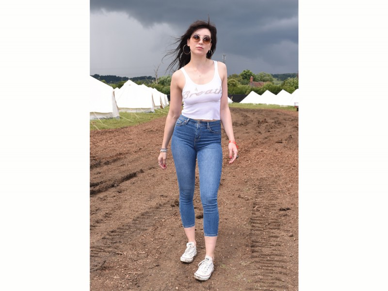 daisy-lowe-glastonbury-2016-getty