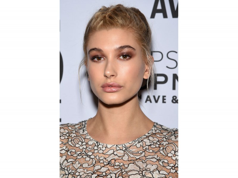 hailey baldwin capelli 10