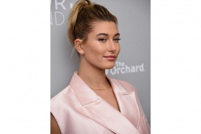 hailey baldwin capelli8