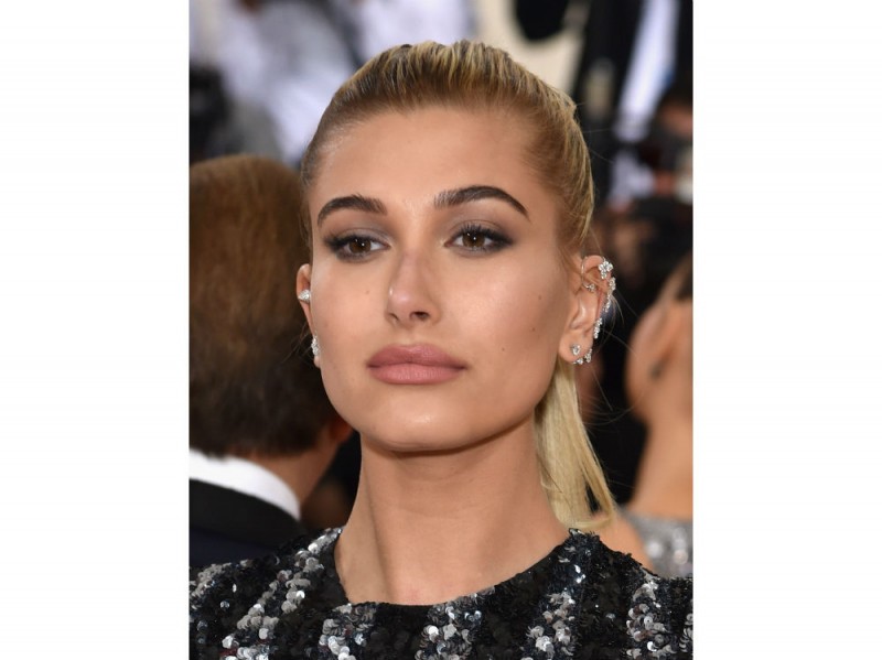 hailey baldwin make up (5)