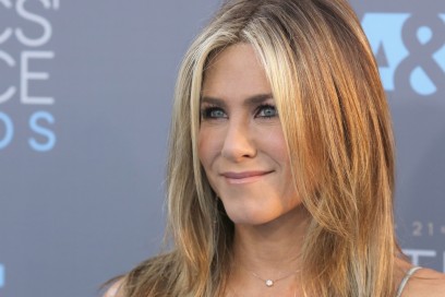 jennifer-aniston-beauty-look-08