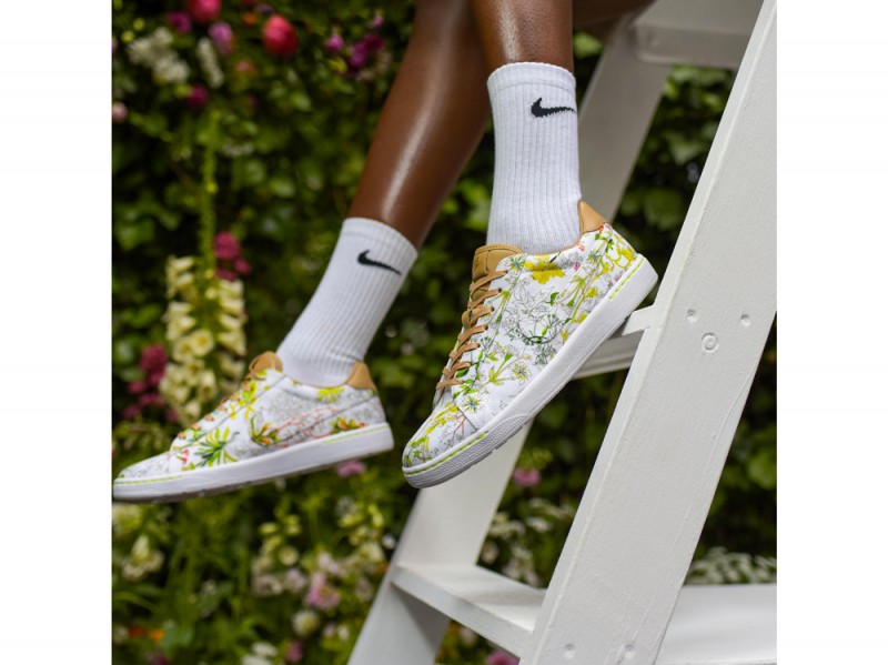 nikecourt-liberty-collection-sneakers-fiori-8