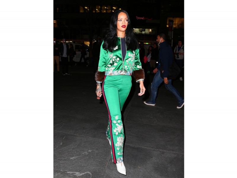 rihanna-gucci-completo