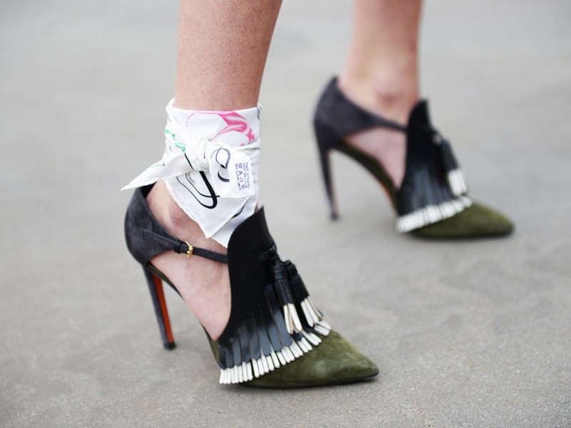 street-milano-moda-uomo-close-up-scarpe