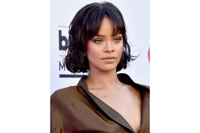 tagli-capelli-mossi-star-rihanna