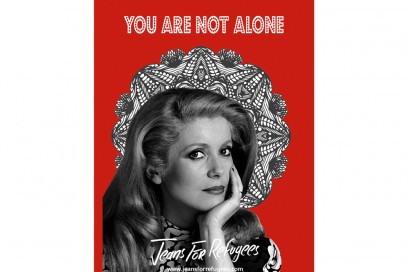 CATHERINE-DENEUVE-jeans-for-refugees