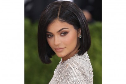 make-up-estate-kylie-jenner-bronze-glam-05