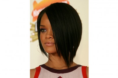 rihanna-capelli-evoluzione-hairstyle-2007