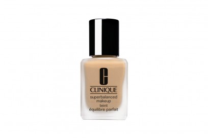 clinique-fondotinta-waterproof