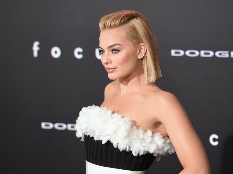 margot robbie beauty look (9)