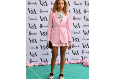 phoebe-collings-james-olycom