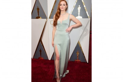 sophie turner abito galvan oscar getty