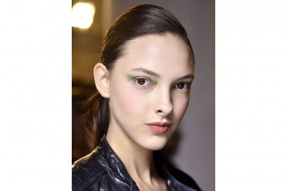 trucco-occhi-verde-sfumato-Jean-Charles-de-Castelbajac