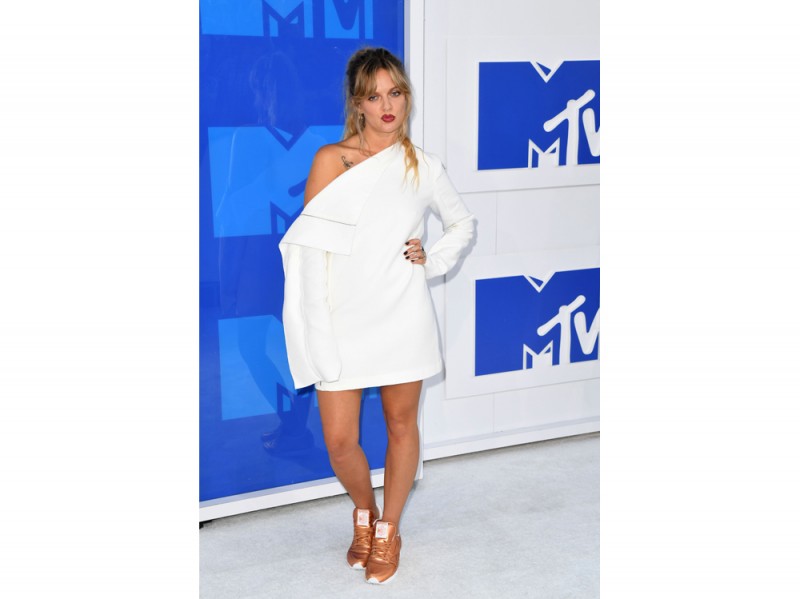 Tove-Lo-mtv-vma