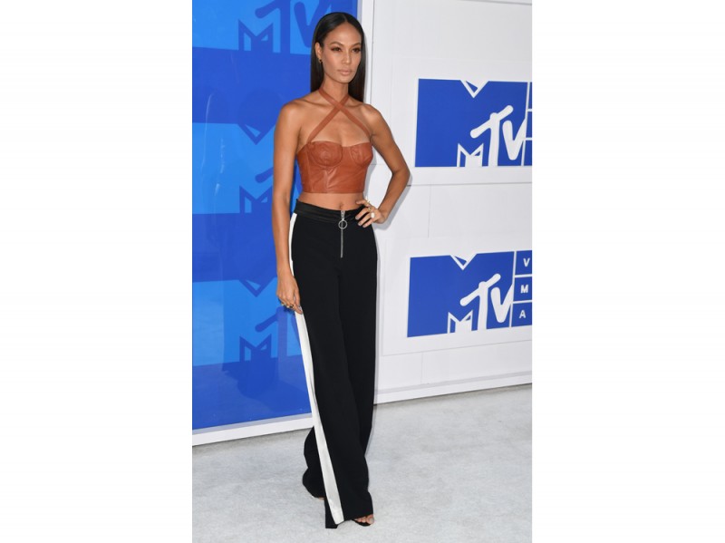 joan-smalls-mtv-vma