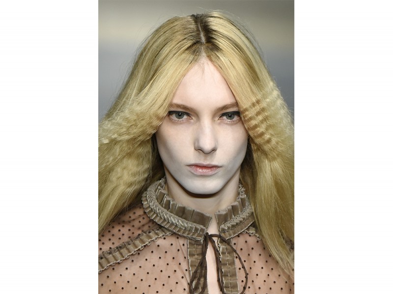 Veronique-Branquinho_bty_W_F16_PA_003_2384164