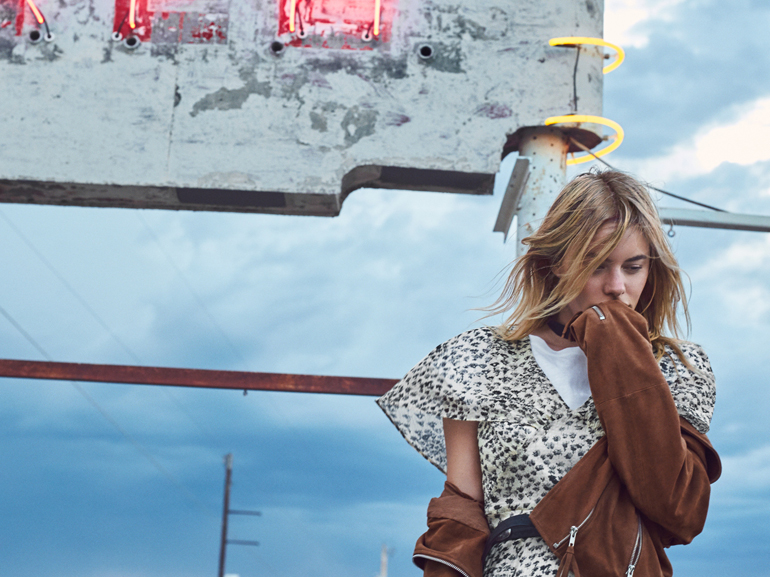 cover-mango-camille-rowe-mobile