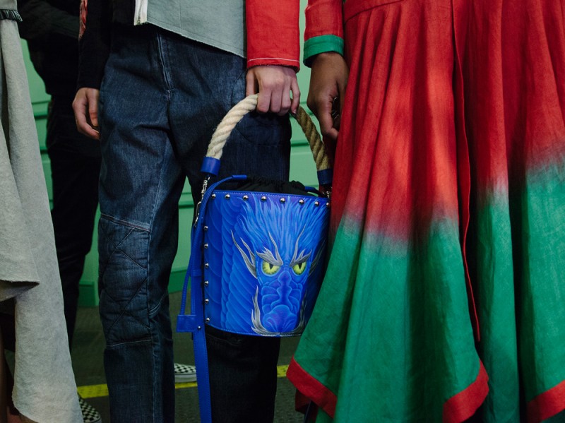 jw-anderson-borsa-blu