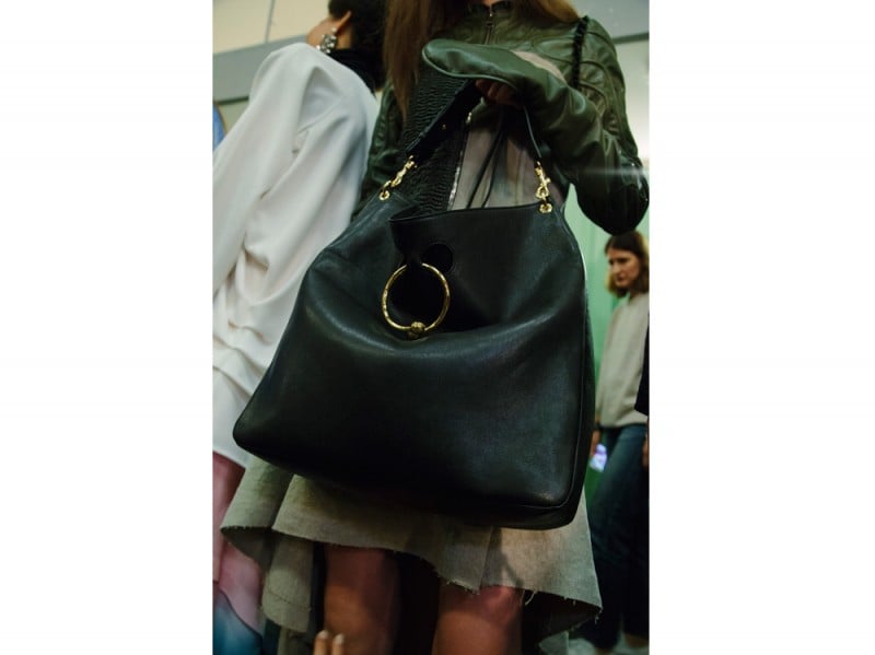 jw-anderson-borsa-nera