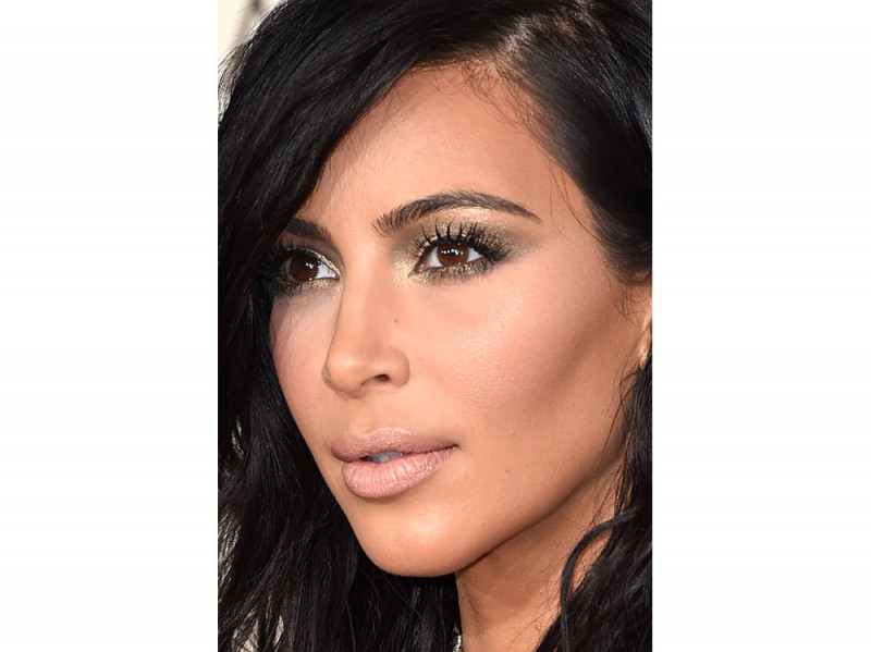 kim-kardashian-make-up-copia-il-look-2