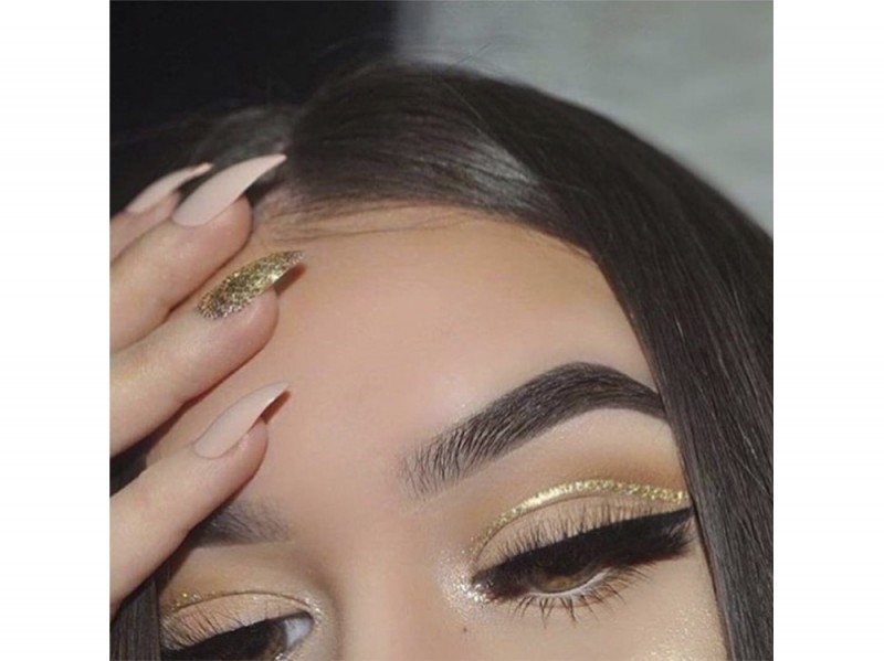trend-autunno-eyeliner-glitter-08