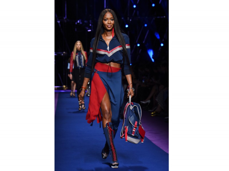 naomi-campbell-versace-2017